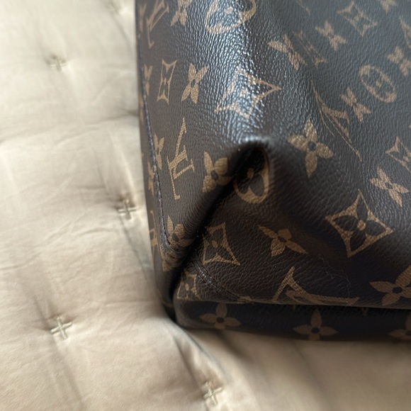 Louis Vuitton Graceful MM - LV bag. - Picture 13 of 14